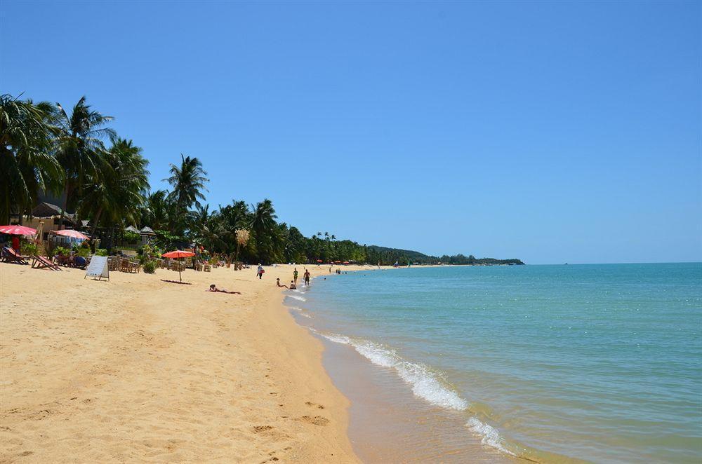 Baan Banyan Villa, Wood House Short Walk To Mae Nam Beach Exterior photo