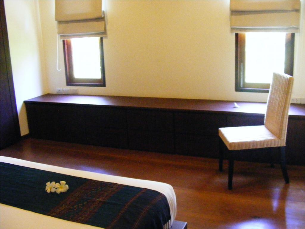 Baan Banyan Villa, Wood House Short Walk To Mae Nam Beach Exterior photo